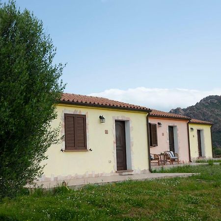 Agriturismo B&B Casteldoria Санта-Мария Экстерьер фото