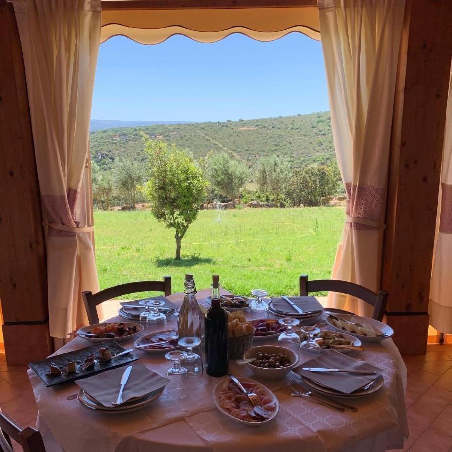Agriturismo B&B Casteldoria Санта-Мария Экстерьер фото