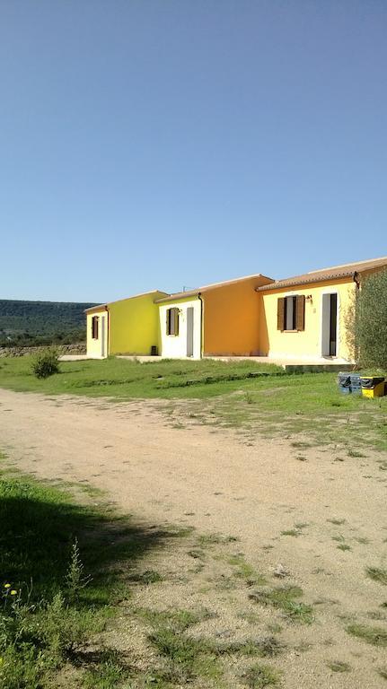 Agriturismo B&B Casteldoria Санта-Мария Экстерьер фото