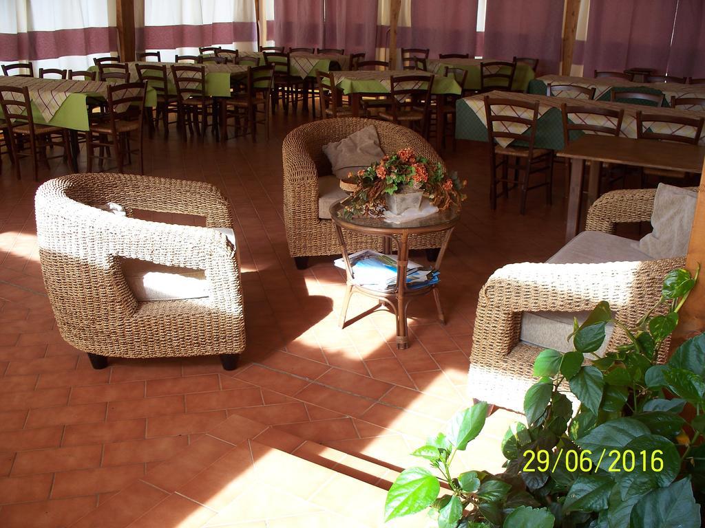 Agriturismo B&B Casteldoria Санта-Мария Экстерьер фото